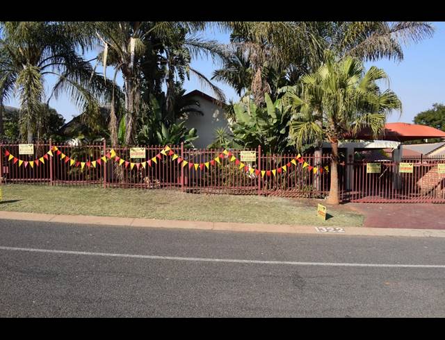 3 BEDROOM HOUSE FOR SALE IN SUIDERBERG